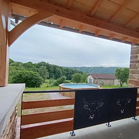 L'etable De Boissadel Boisset (Cantal)